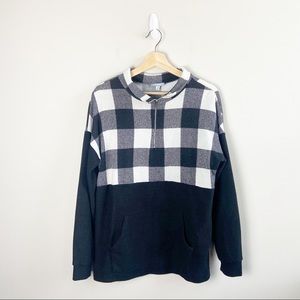 White Birch Black & White Checkered Quarter Zip Pullover